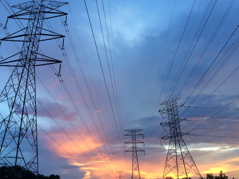 萬傳媒快訊：機電四雄訂單滿載 營運看俏