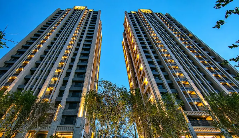 萬傳媒快訊：永信建設手握總銷240億元建案