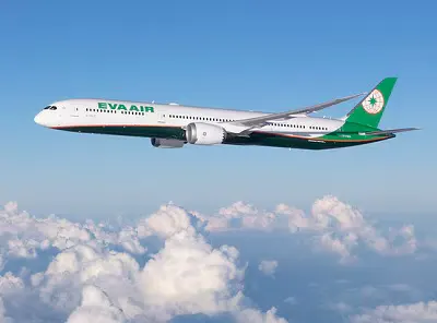 萬傳媒快訊：長榮航空迎來航運旺季