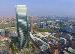 萬傳媒快訊：群光電子2024年挑戰雙位數營收成長