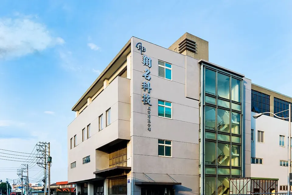 萬傳媒：翔名 AI 浪潮下的隱形軍火商！