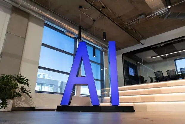 朱社長經濟日報專欄：AI 趨勢不變 台股有驚無險